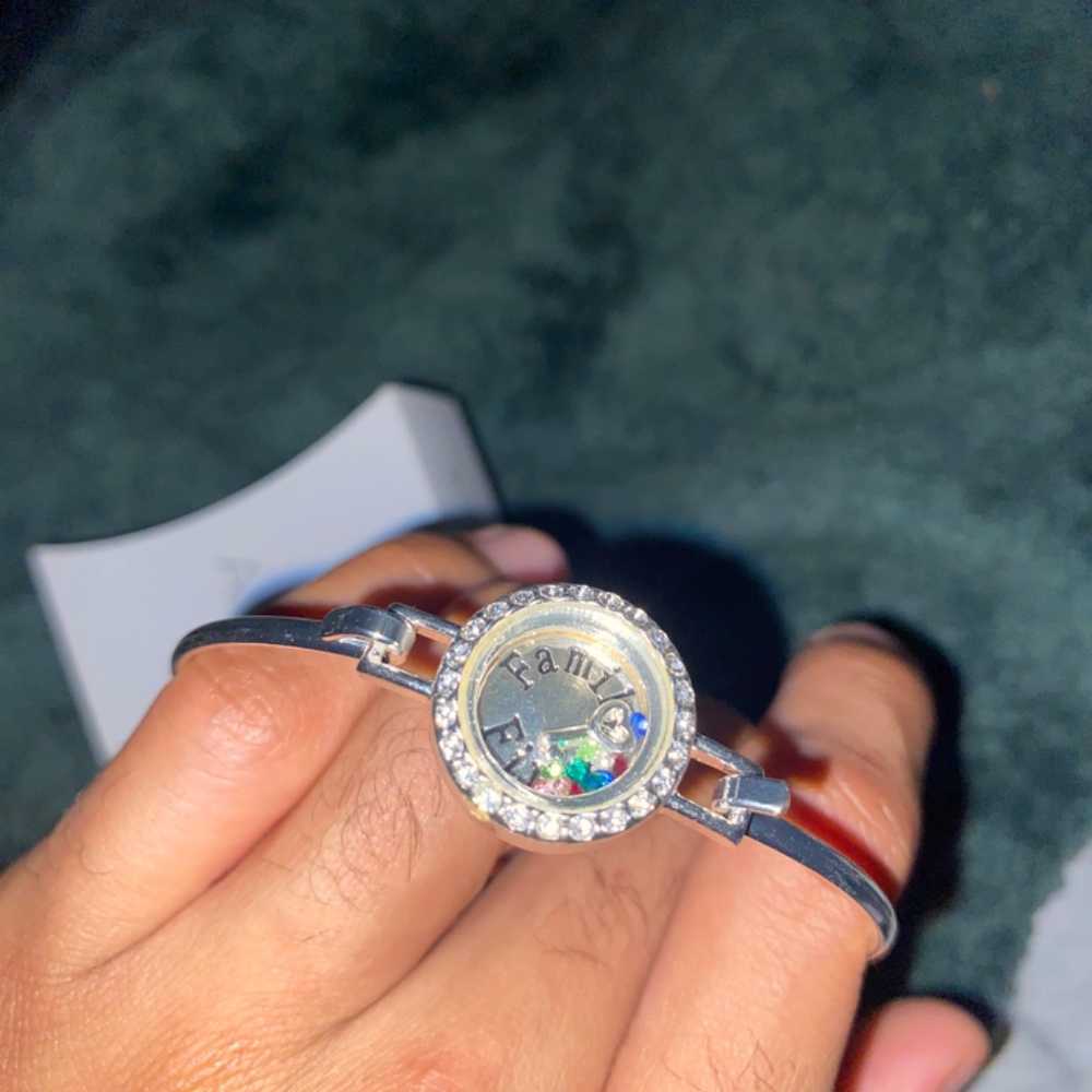 Family first Charm bracelet